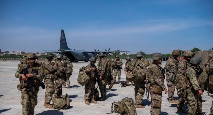 The London-based Asharq Al-Awsat newspaper reported that the deputy commander of the US Africa Command (AFRICOM) told Agence France-Presse that the airstrikes carried out by the United States on Christmas Day in northwestern Nigeria targeted militants linked to a branch of the Islamic State group that is mainly active in neighboring Niger