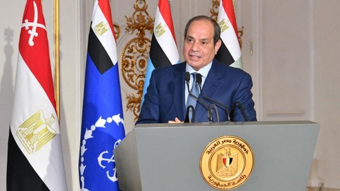 Today, President Abdel Fattah El-Sisi, President of the Republic and Supreme Commander of the Armed Forces, attended the annual Iftar hosted by the Armed Forces, coinciding with the celebrations of the anniversary of the 10th of Ramadan victories. Also present were Speaker of the House of Representatives Counselor Hisham Badawi, Speaker of the Senate Essam Farid, Prime Minister Dr. Moustafa Madbouly,