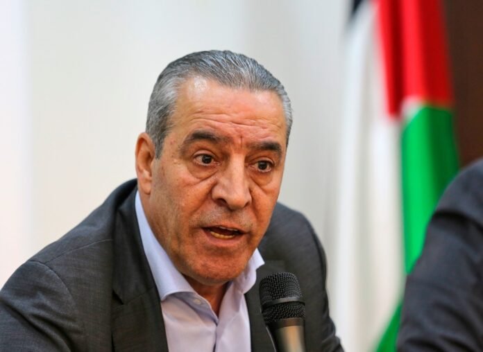 حسين الشيخ مجلة الدبلوماسية المغربية