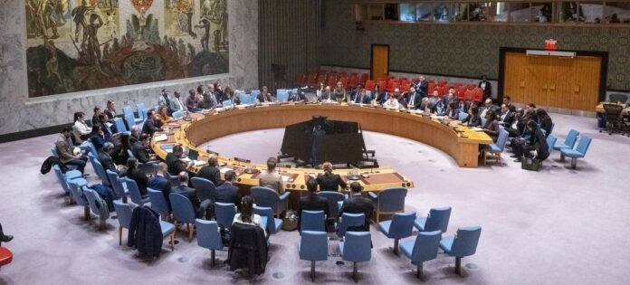 قال مسؤول أممي إن كل يوم يمر يجلب مستويات صادمة من العنف والدمار في السودان، حيث يعاني المدنيون 